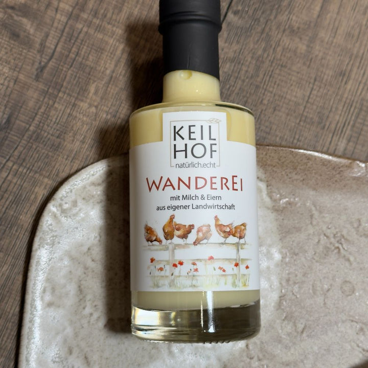 Ausgepackte Ostern Geschenkbox mit Keilhof Wanderei Eierlikör 0,2 l Schoko Ostern Liebe Ostergrüße 3