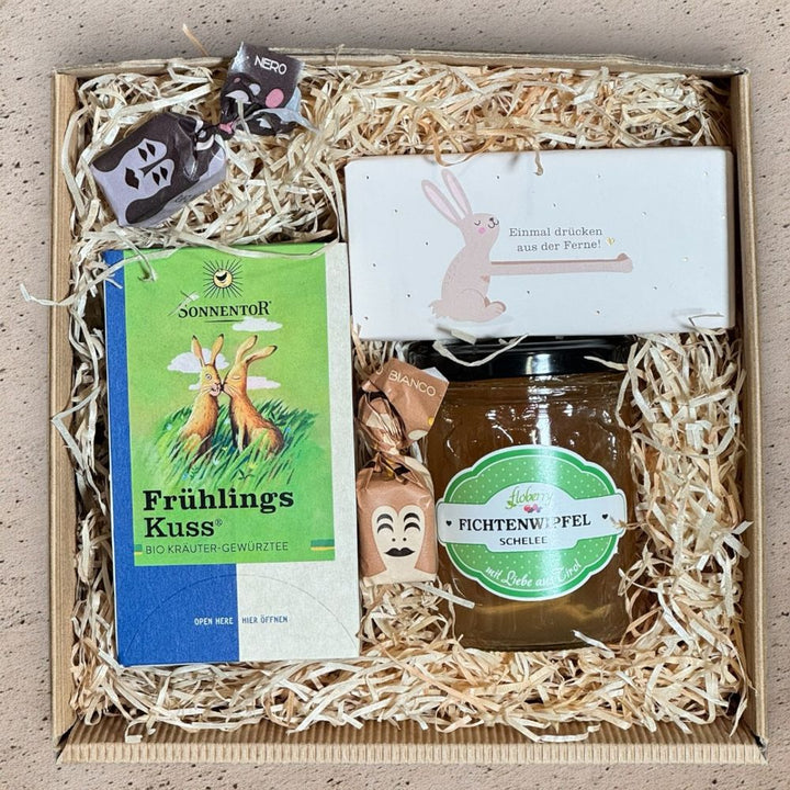 Frühlings Geschenkbox mit Sonnentor Frühlingskuss Tee Tartufo schwarz weiß Floberry Fichtenwipfel Sc